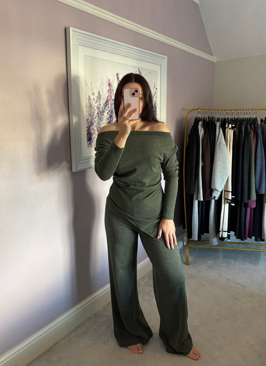 Off shoulder lounge set - khaki
